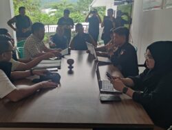 Istri Calon Bupati Ado Mas’ud Diduga Langgar Netralitas ASN, Dilaporkan ke Bawaslu