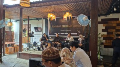 Cuaca Ekstrim jadi Tantangan Distribusi Logistik, Ketua KPU Sulbar Optimis Pilkada Tetap Berjalan Sukses