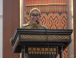 Rapat Evaluasi, Bupati Sutinah Fokus Tingkatkan Realisasi PAD di 2025