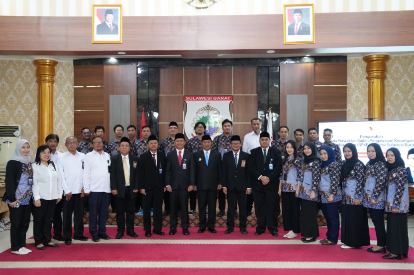 Pelantikan Kepala BPKP Sulbar, PJ Bahtiar Tekankan Pentingnya Sinergi Pemda dan Kementerian