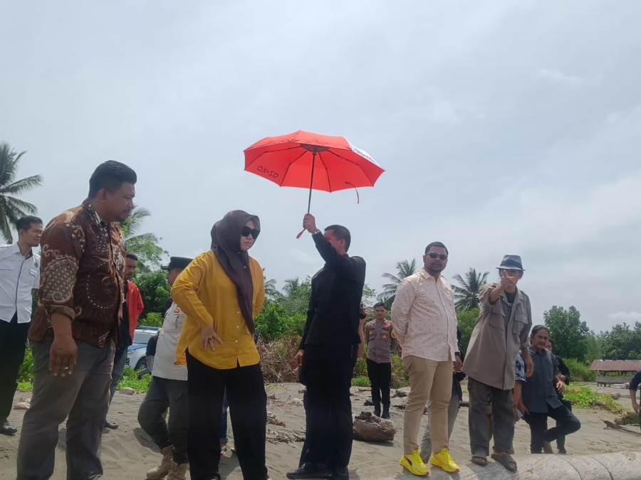 Pimpinan dan Anggota DPRD Sulbar Tinjau Lokasi Tambang di Mateng dan Pasangkayu