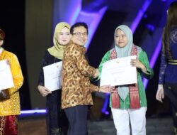 Menuju Puncak Budaya: Anjungan Sulbar Jadi Favorit di Ajang TMII Award