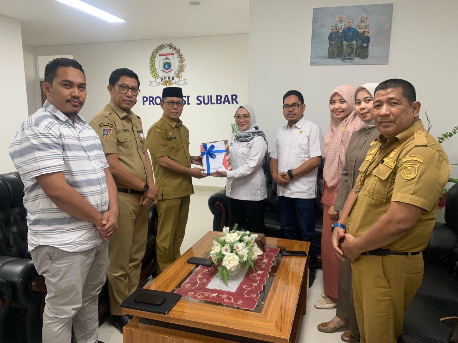DPRD Sulbar DPRD Sulbar Terima Draf RPJMD 2025-2029 dari Pemprov 