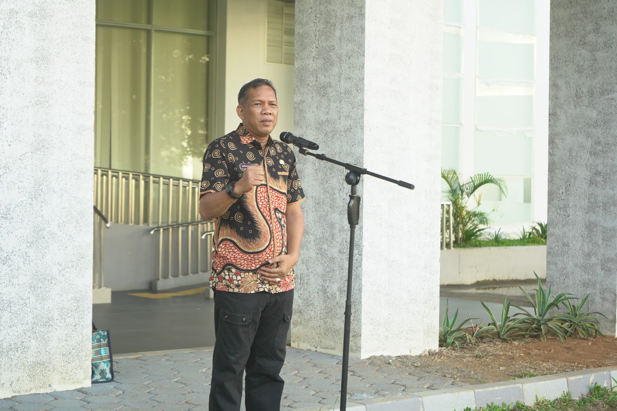 Biro Umum Evaluasi Kedisiplinan Pegawai, Sistem Reward dan Punishment Mulai Diterapkan