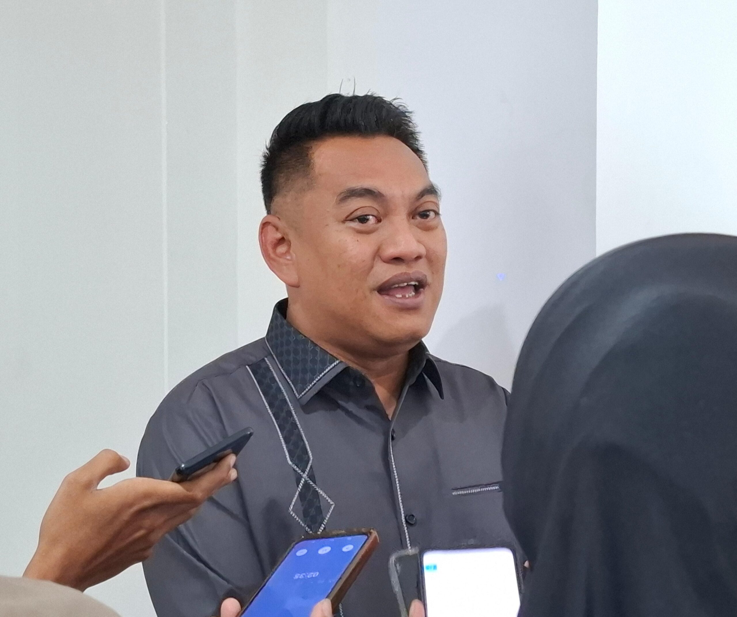 Anggota Komisi I DPRD Samarinda, Aris Mulyanata. (Foto : Him)