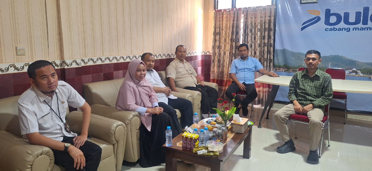Pemprov Sulbar Kordinasi dengan Bulog, Beras 10 Kg Akan Disalurkan untuk 106.080 Keluarga di Sulbar