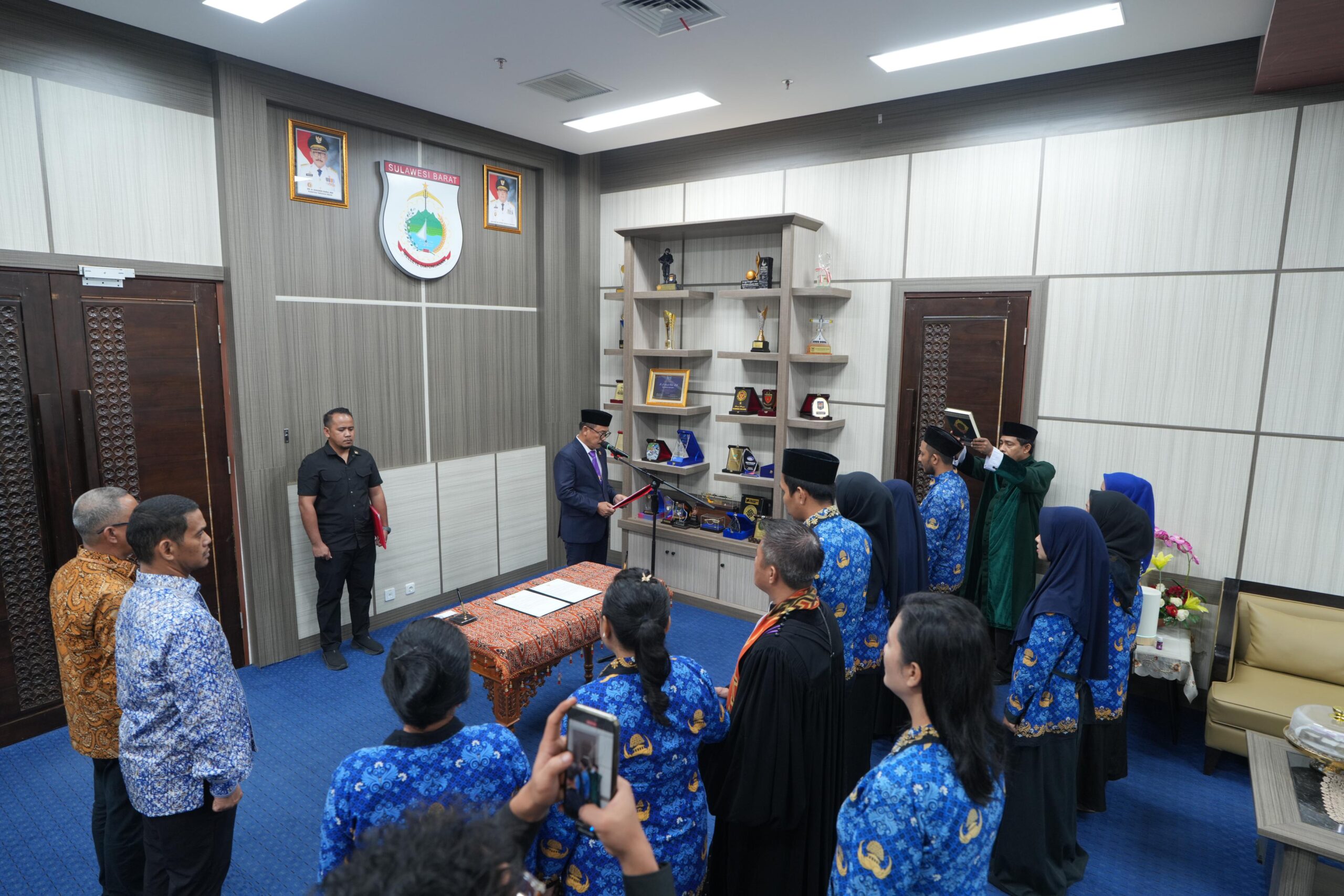 11 Pejabat Fungsional Sulbar Resmi Dilantik Gubernur Suhardi Duka