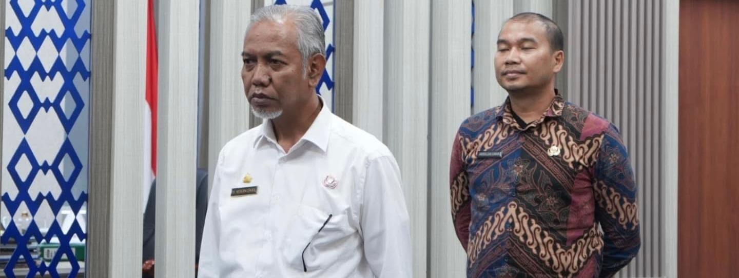 Plh. Sekprov Herdin Ismail Dampingi Gubernur Sulbar Lantik Pejabat Fungsional, Tekankan Efisiensi