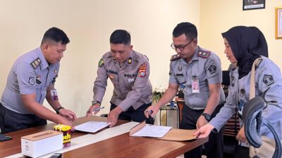 Karumkit RS Bhayangkara Mamuju Teken MoU dengan Rutan Kelas IIB Mamuju tentang Rujukan Pelayanan Kesehatan