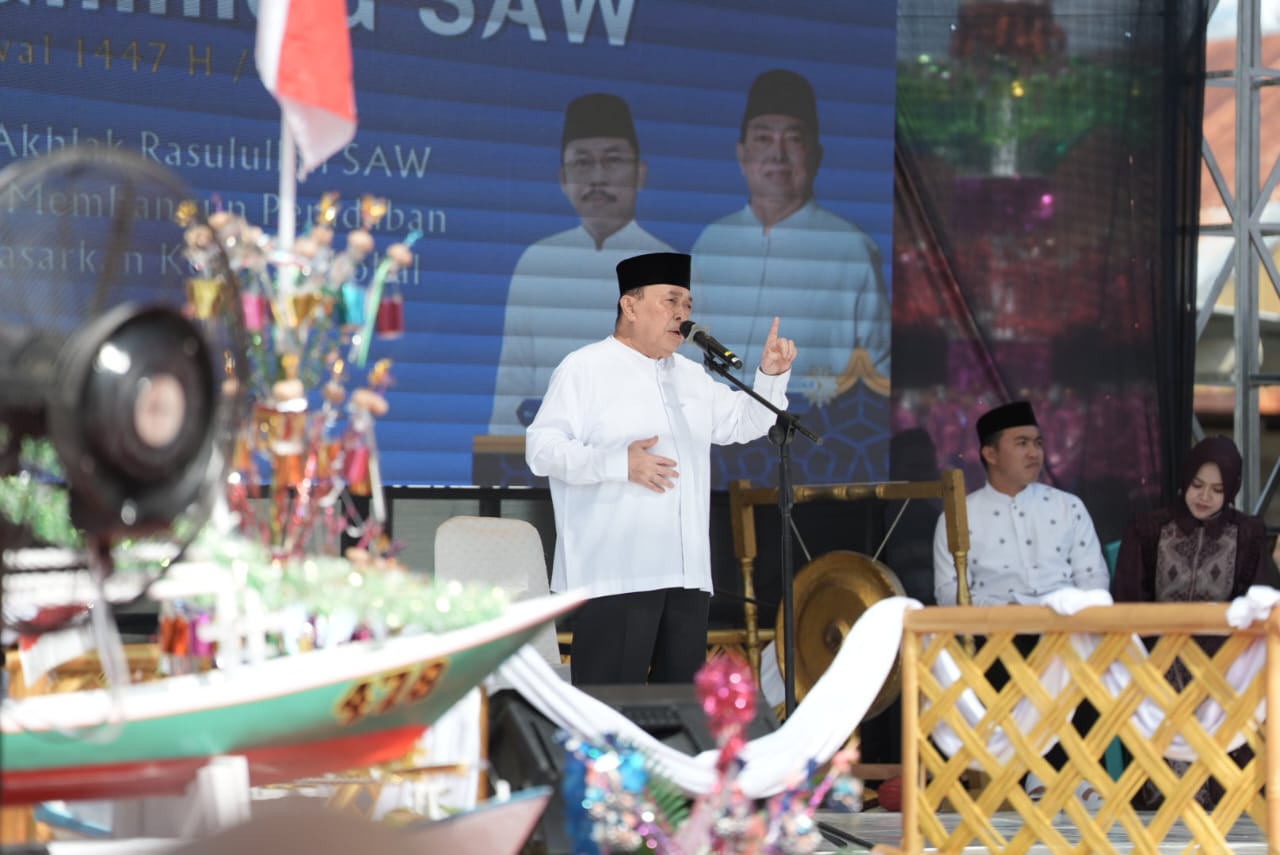 Hikmah Maulid di Masjid Salabose: Wagub Sulbar Serukan Jaga Bumi dengan Akhlak Nabi