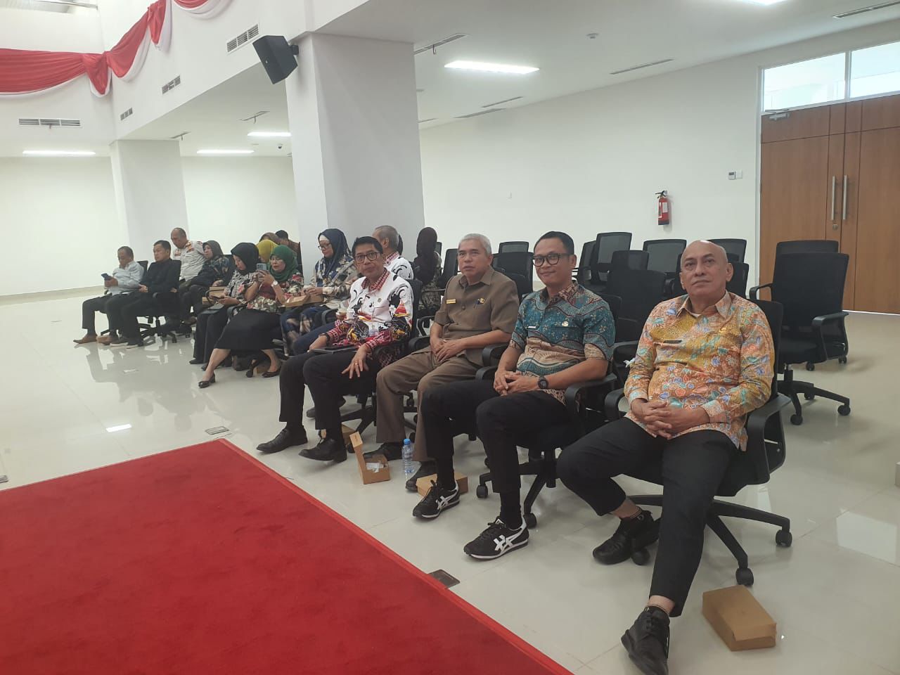 Hadiri Paripurna DPRD Sulbar, Murdanil: Pengelolaan APBD Jadi Instrumen Nyata Layani Masyarakat