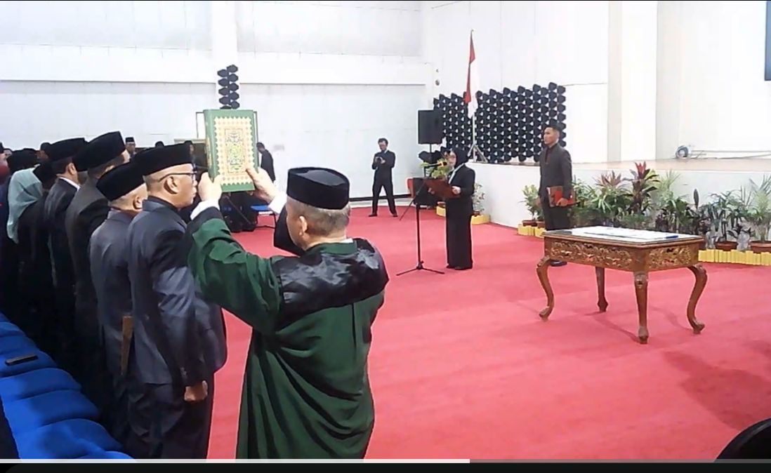 Mutasi Besar di Pemkot Bontang, 8 Pejabat Eselon II Resmi Dilantik Wali Kota