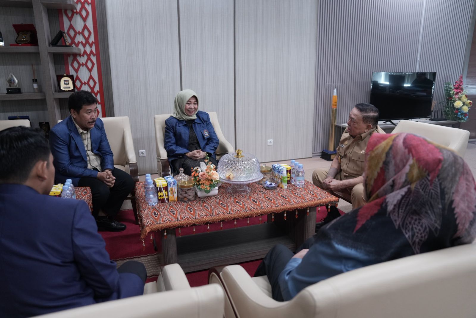 Wagub Sulbar Terima Audiens Rektor Unasman, Bahas Sinergi Dunia Pendidikan untuk Kemajuan Daerah