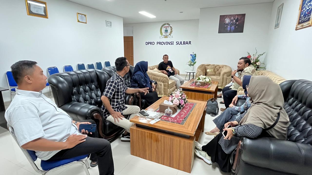 Belajar Sistem Akuntansi Berbasis Aktual, Sekretariat DPRD Sulbar Terima Kunjungan Sekretariat DPRD Palu