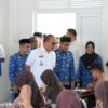 Kepala BPKPD Sulbar Dampingi Gubernur Suhardi Duka Tinjau SMKN 1 Rangas, Pastikan Program MBG Berjalan Lancar
