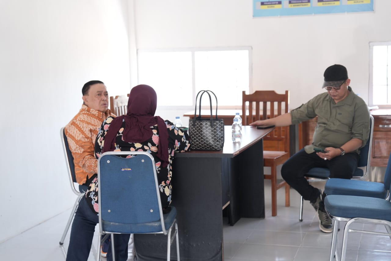 Wagub Salim S Mengga Tinjau Pelabuhan Palipi, Siap Jadi Pusat Distribusi Kelapa Dalam