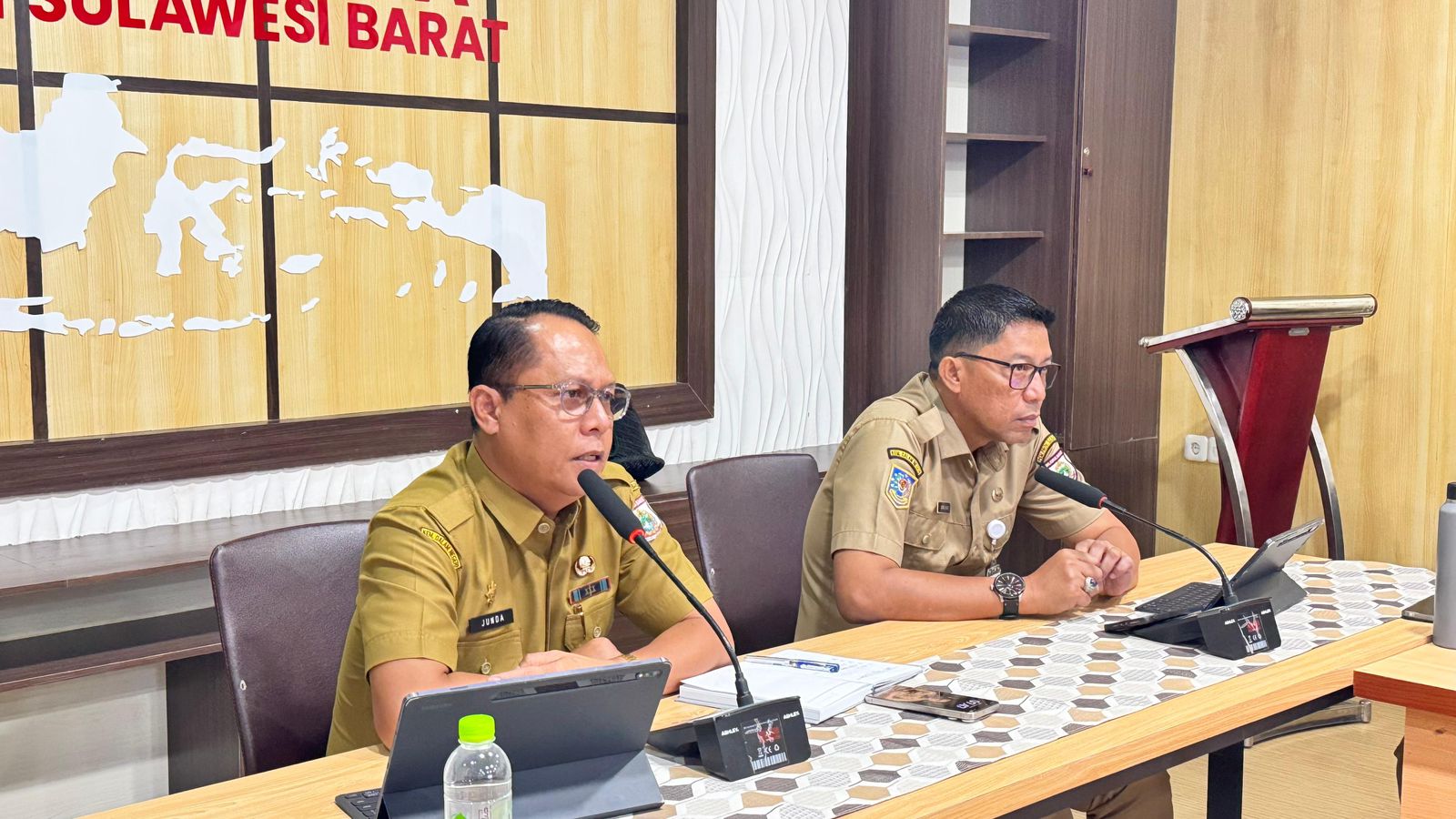 Kepala Bapperida Sulbar Junda Maulana Tekankan Disiplin ASN sebagai Pilar Pelayanan Publik