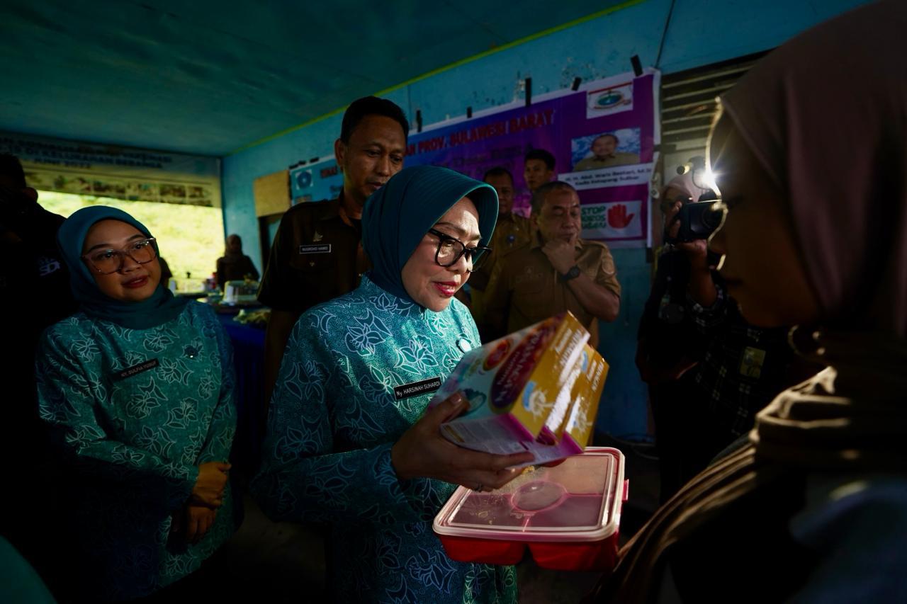 Dinas Ketapang Sulbar Luncurkan Program Pemberian Makan B2SA untuk Cegah Stunting dan KEK