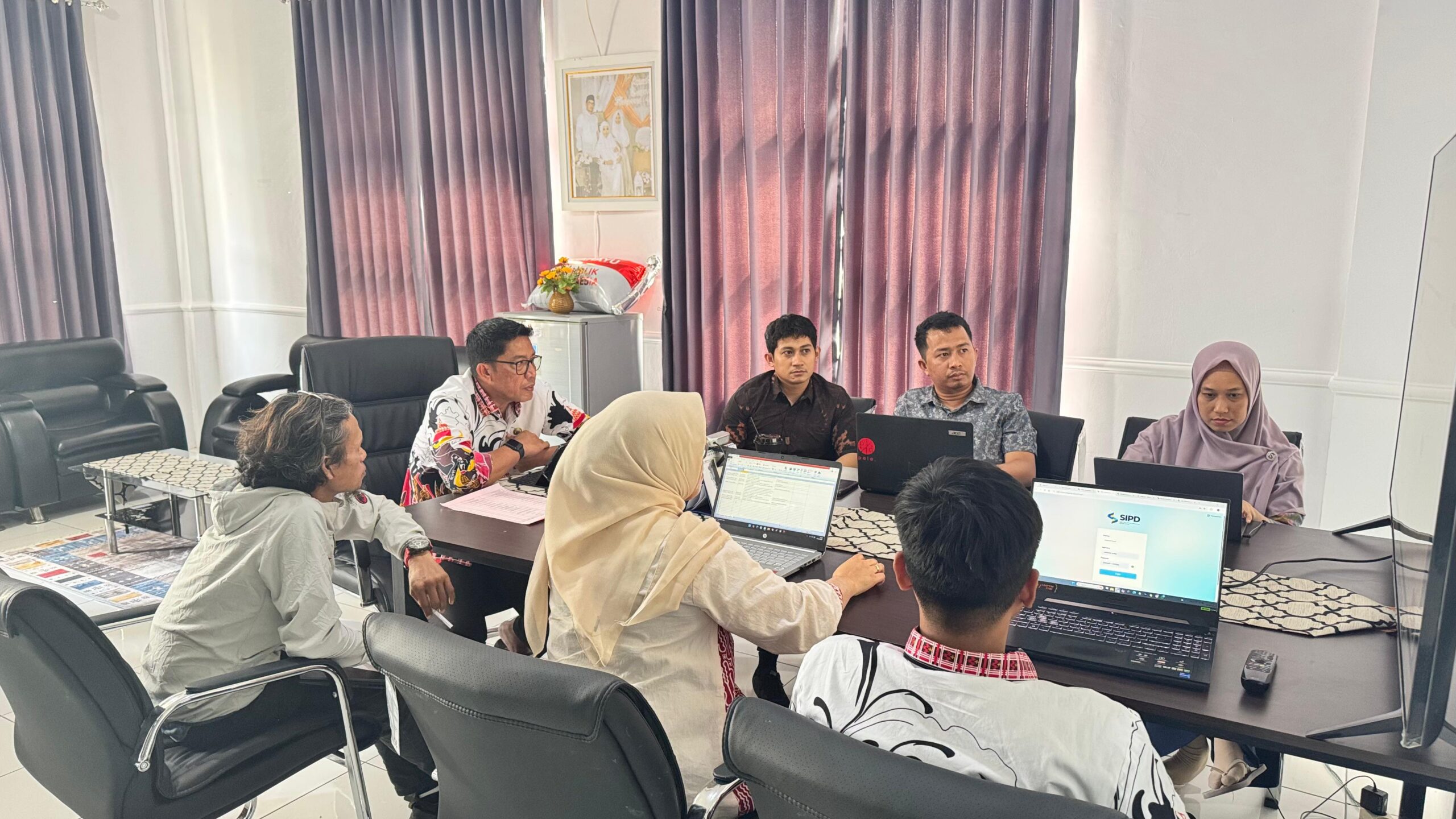 Bapperida Sulbar Perkuat Komitmen Transformasi Digital Lewat Evaluasi Internal SPBE Tahun 2025