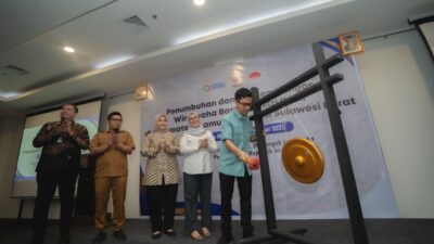 Zulfikar Suhardi Buka Pelatihan Wirausaha Baru dan Industri Kecil di Mamuju