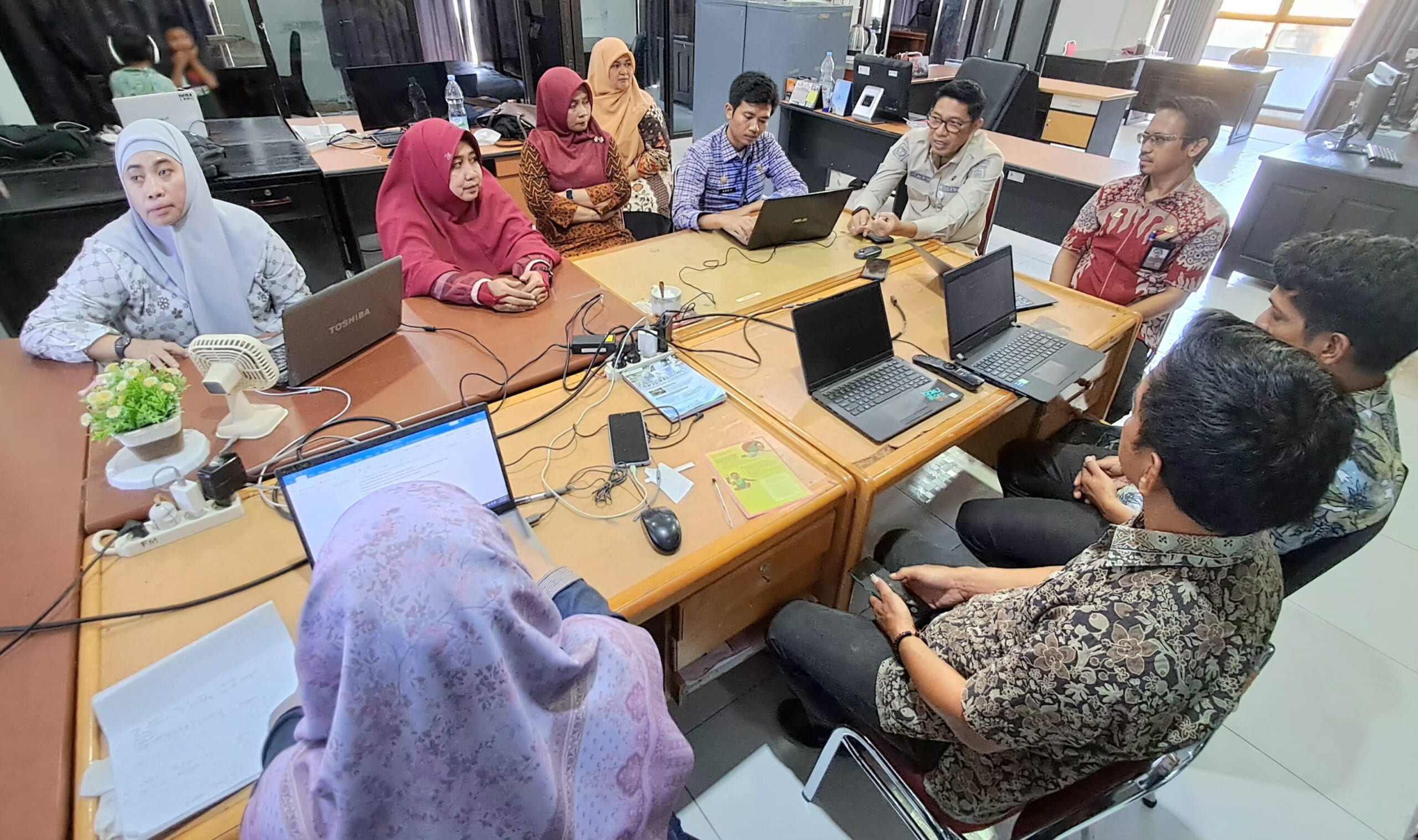 Bapperida Sulbar Perkuat Tata Kelola Perencanaan Lewat Rapat Internal Bidang PSDA