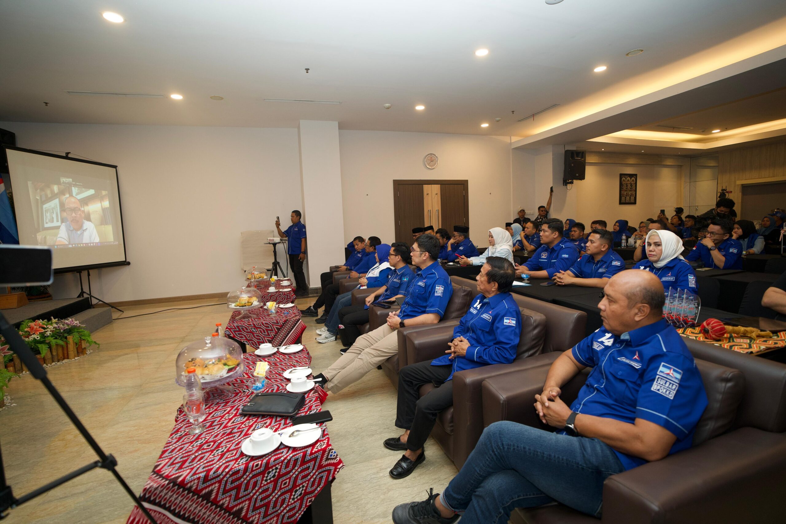 Gubernur Suhardi Duka Sampaikan Harapan Percepatan Infrastruktur Sulbar, AHY Siap Berikan Atensi Khusus