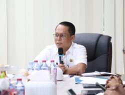 Sekprov Sulbar Minta Setiap Instansi Koordinasi Pembayaran Zakat ASN