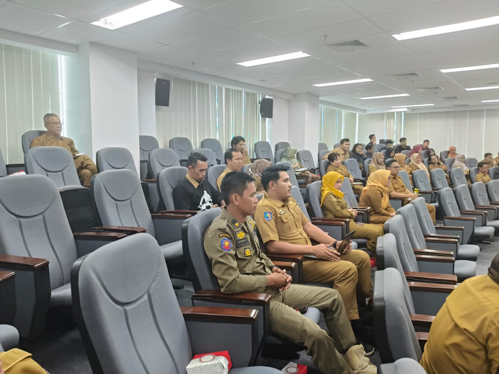 Dukung Transformasi Digital, Pemkesra Sulbar Ikuti Sosialisasi Layanan Publik Berbasis IT