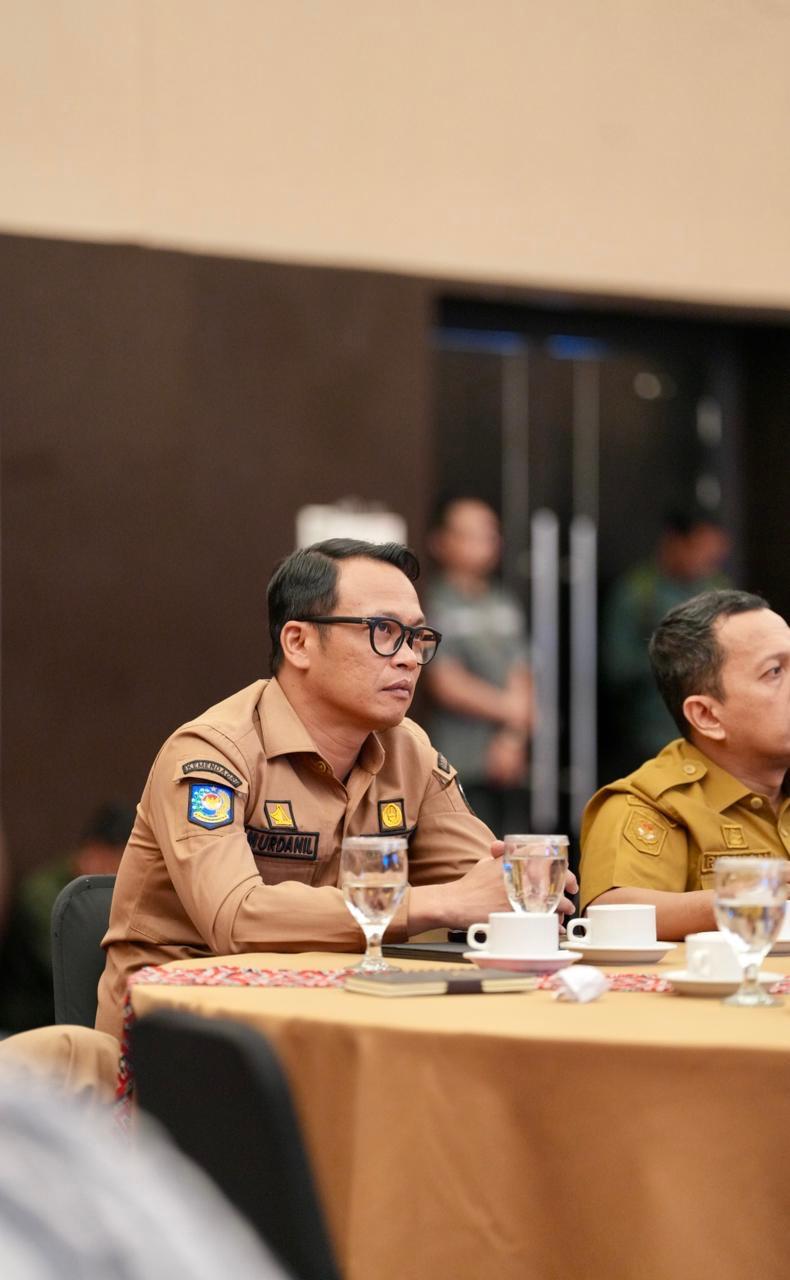 Plt Karo Pemkesra Tekankan Pentingnya Penguatan Seluruh Tahapan dalam Penerapan SPM