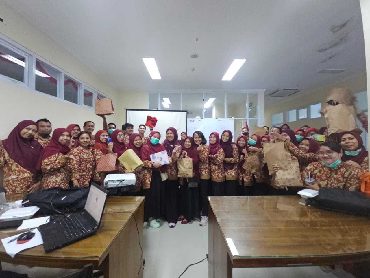 DPK PPNI RSUD Sulbar Gelar Sosialisasi 6 SKP dan Etik Legal Keperawatan