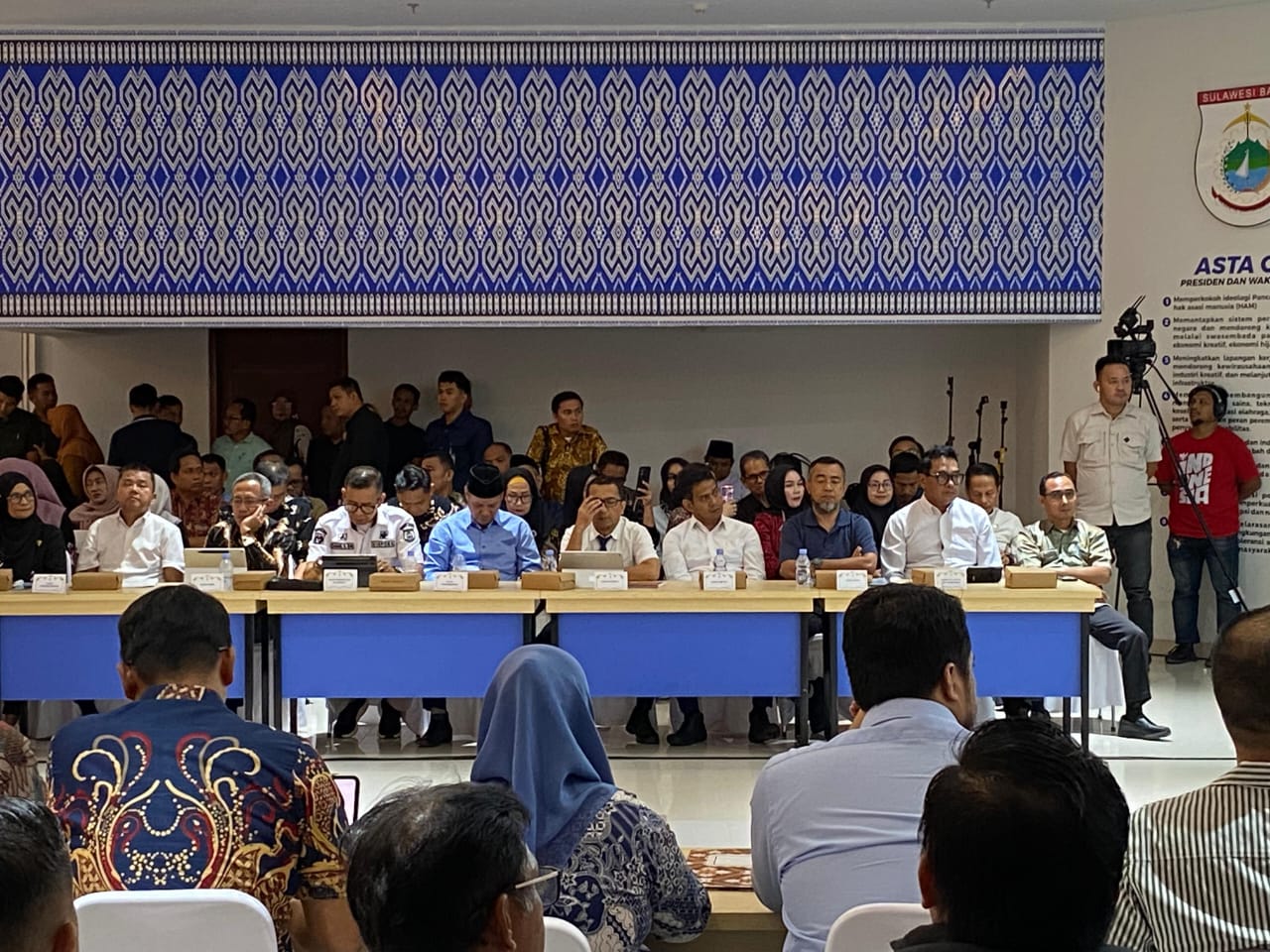 Gubernur Sulbar Pimpin Raker Pimpinan, Kinerja DPMPTSP Jadi Sorotan