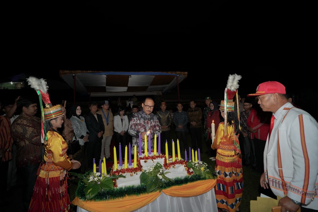 Perayaan Natal Nasional GMKI Bersama Pemda Mamasa, Gubernur Sulbar Ajak Jaga Toleransi dan Ketaatan Hukum