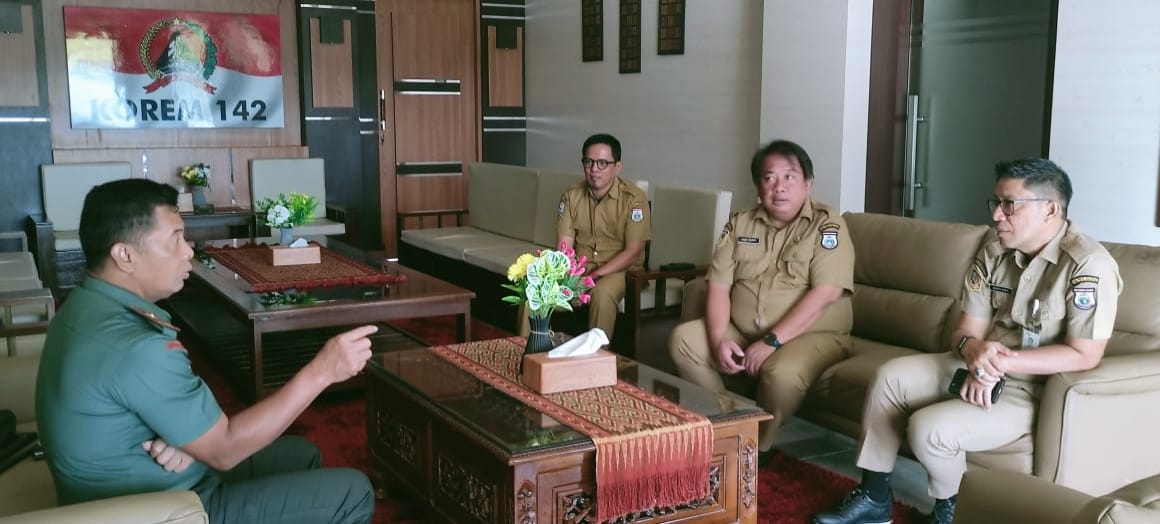Perkuat Sinergi Forkopimda, Kesbangpol Sulbar dan Danrem 142/Tatag Tingkatkan Kesiapsiagaan Hadapi ATHG