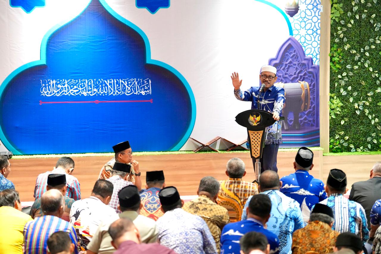 Kultum Dzuhur Gubernur Sulbar: Kasih Sayang, Ilmu, Kedermawanan, dan Keadilan