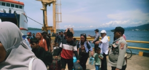 Polresta Mamuju Sigap Berikan Pelayanan dan Pengamanan di Pos Pantau Pelabuhan Simboro