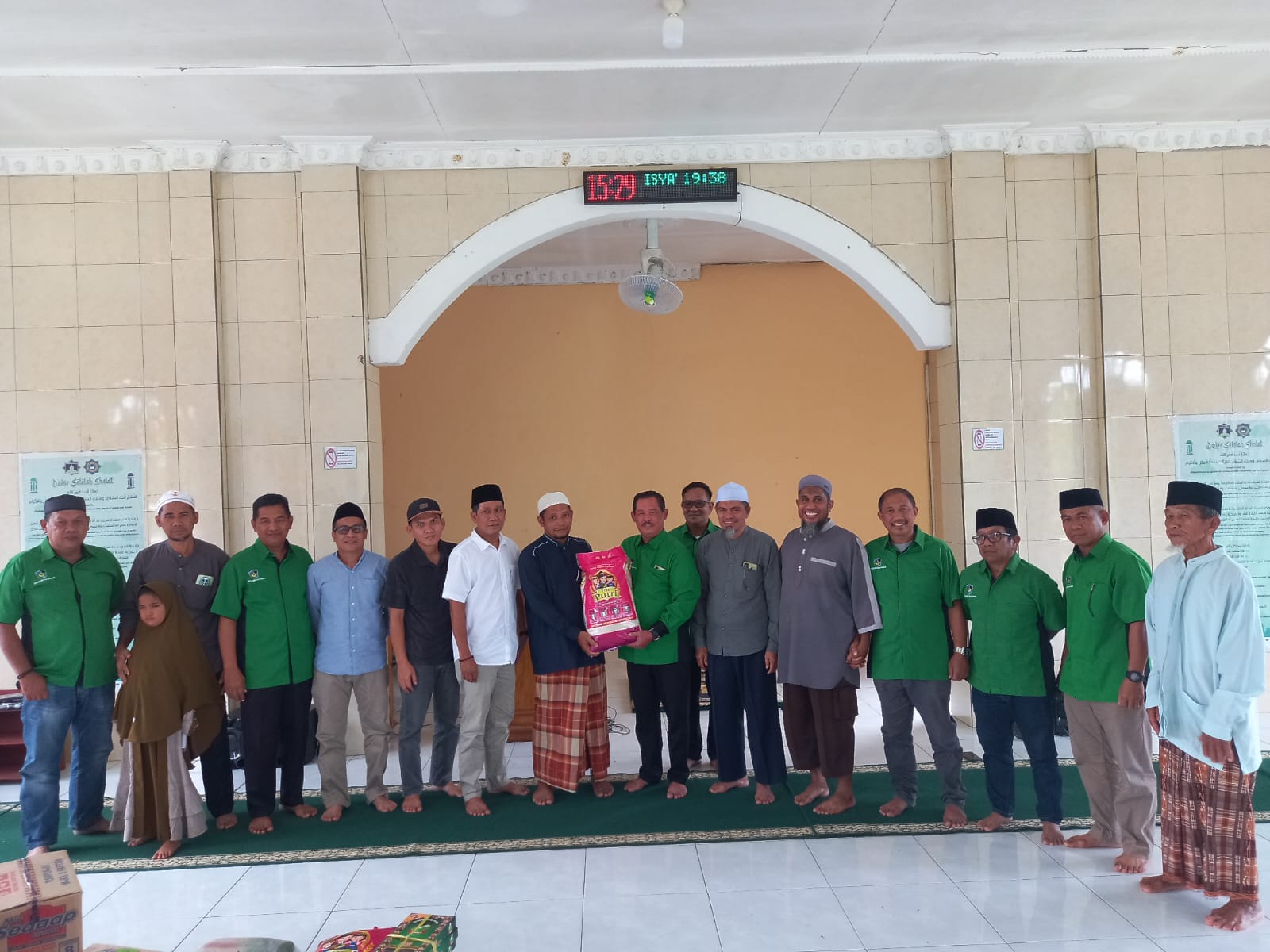 Peduli Sesama di Ramadan, IKA UMI Bontang Kunjungi Pesantren dan Gelar Buka Puasa Bersama