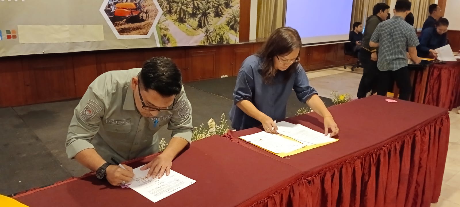 Kepala Dinas Perkebunan Faizal Thamrin Teken SPK, Sulbar Siap Tingkatkan Sarana dan Prasarana Perkebunan Sawit