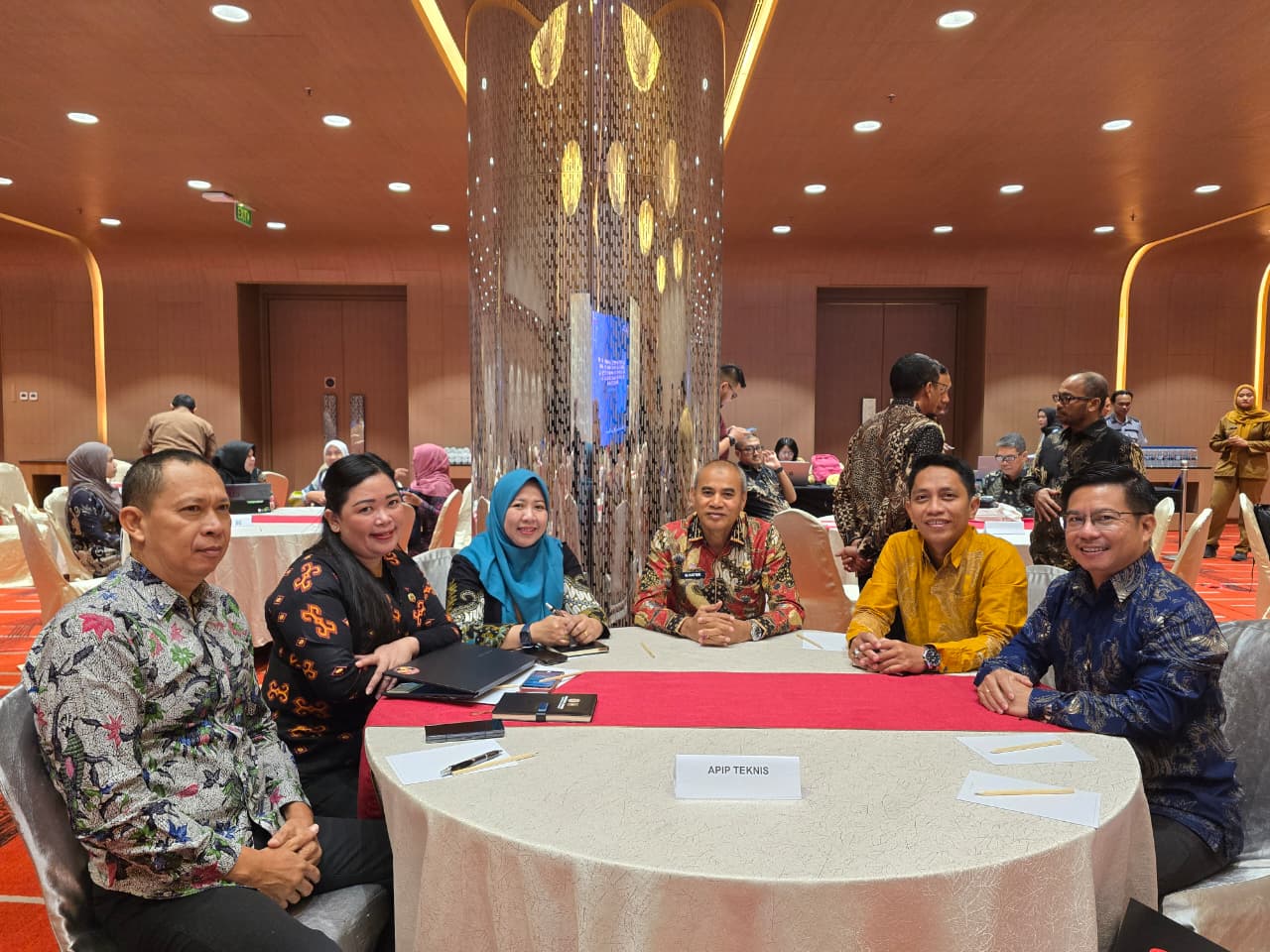 Perkuat Peran APIP, Inspektorat Sulbar Hadiri Sosialisasi Reviu Perencanaan dan Keuangan Daerah serta Aksi Stranas PK