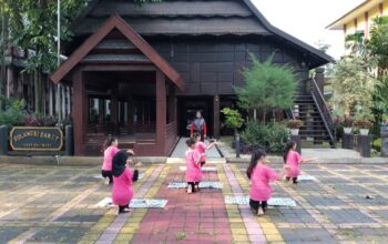 Semangat Berkarya di Bulan Ramadan, Anjungan Sulbar Tetap Latihan untuk Soul of Youth di TMII