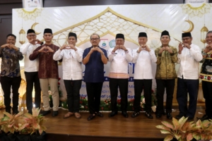 Suhardi Duka Buka Pintu Rumah Jabatan untuk Warga di Hari Raya
