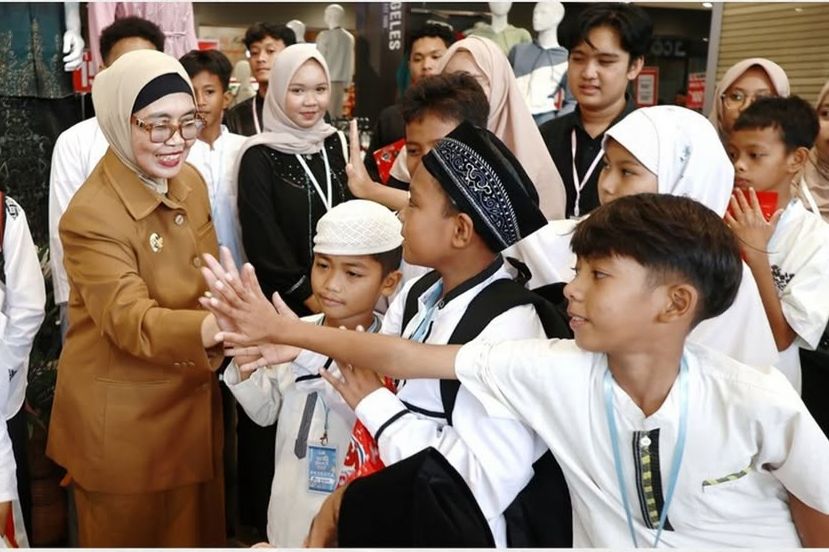 Wali Kota Bontang Ajak Puluhan Anak Yatim Rasakan Kebahagiaan Idulfitri