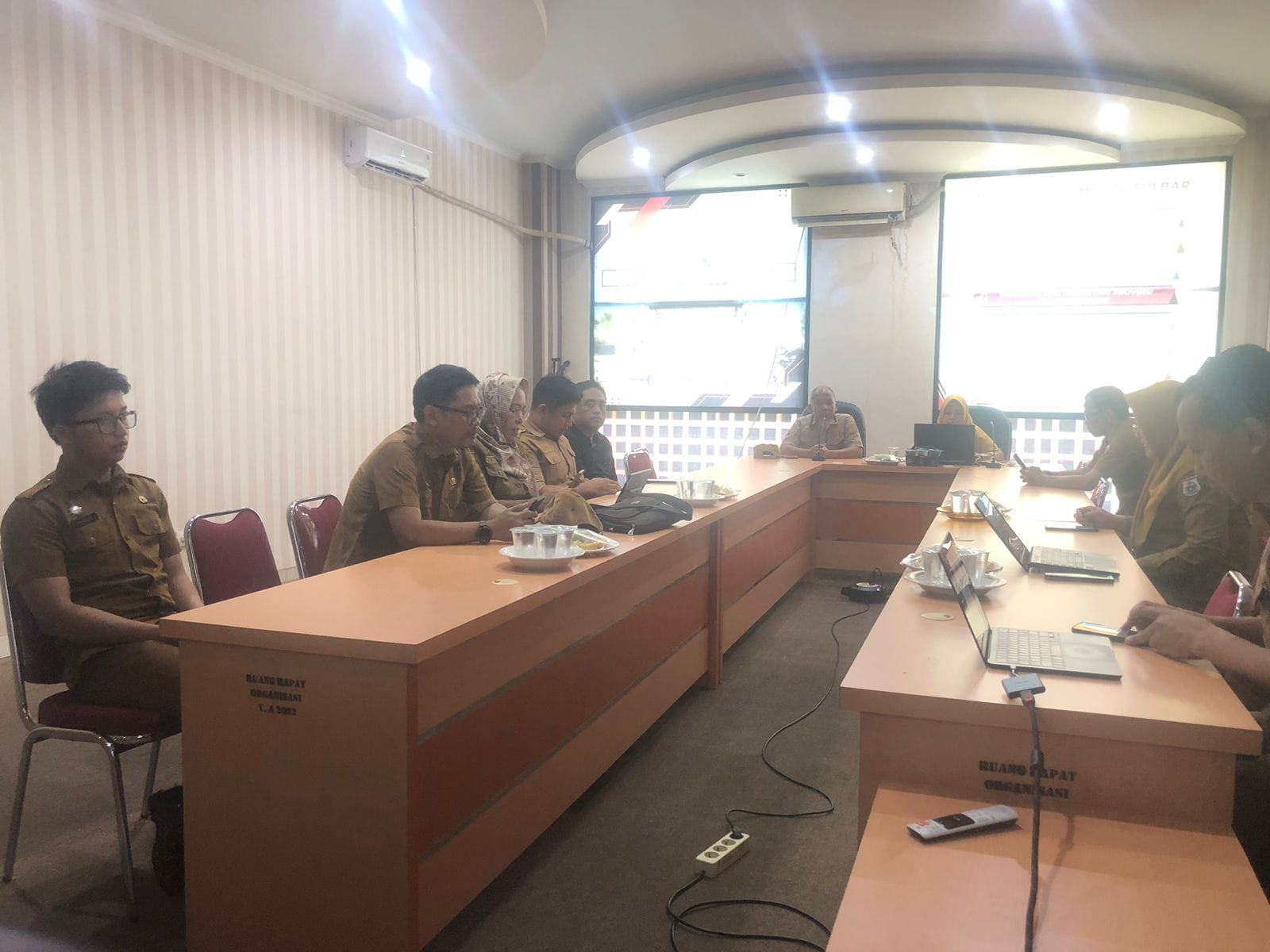 Biro Organisasi Setda Sulbar Terima Kunjungan Pemkab Mamuju, Koordinasikan Penerapan WFH ASN