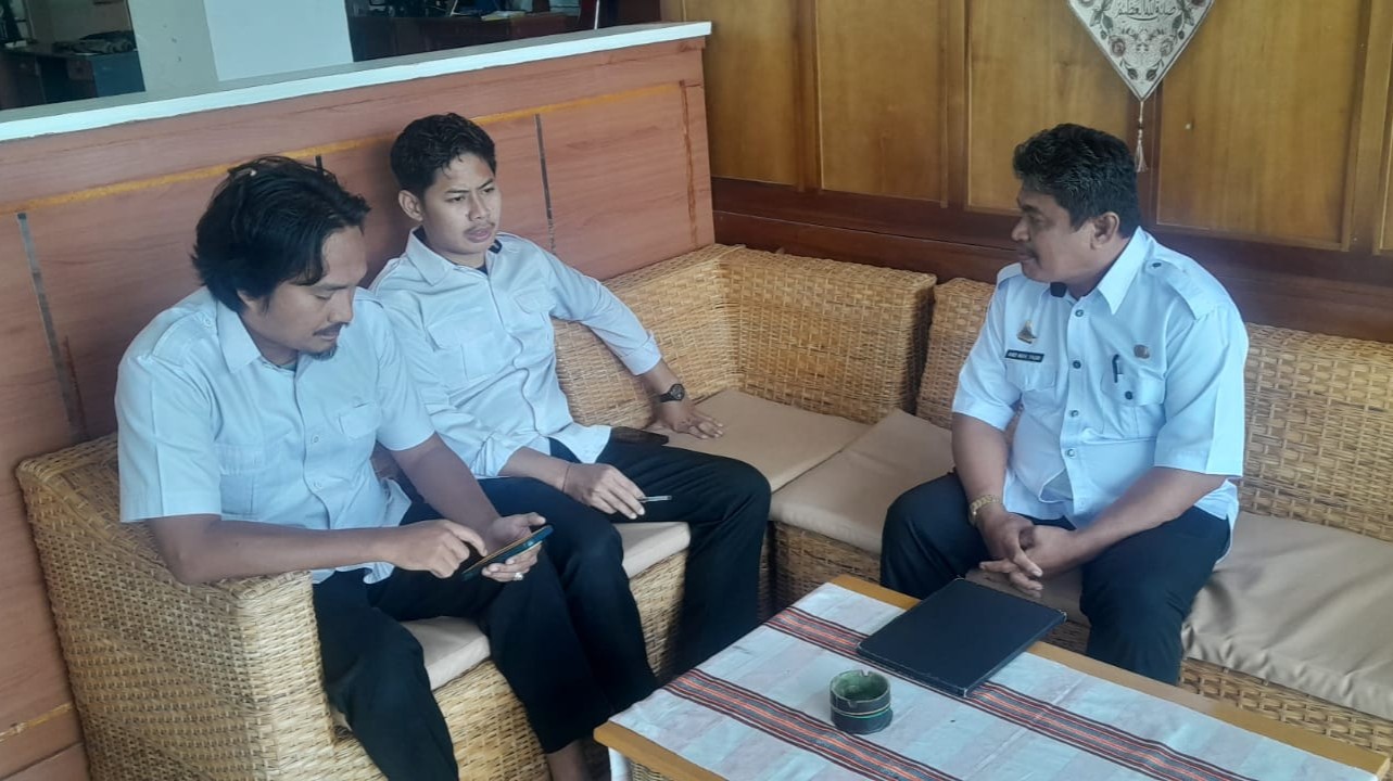 Tak Sekadar Bansos, Dinsos P3A dan PMD Sulbar Dorong Perajin Tenun Lebih Mandiri