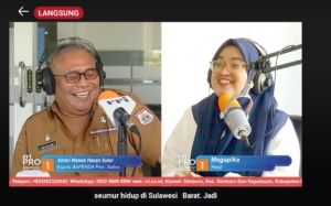 Di Talkshow RRI, Kepala Bapenda Sulbar Tegaskan: Plat DC Kunci Percepatan Pembangunan Daerah