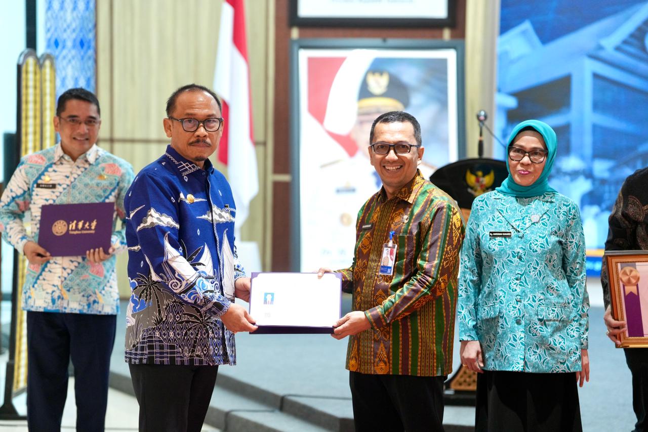 Penipuan Online Kian Masif, Kominfo Sulbar Perkuat Edukasi dan Ajak Warga Gunakan SP4N-LAPOR