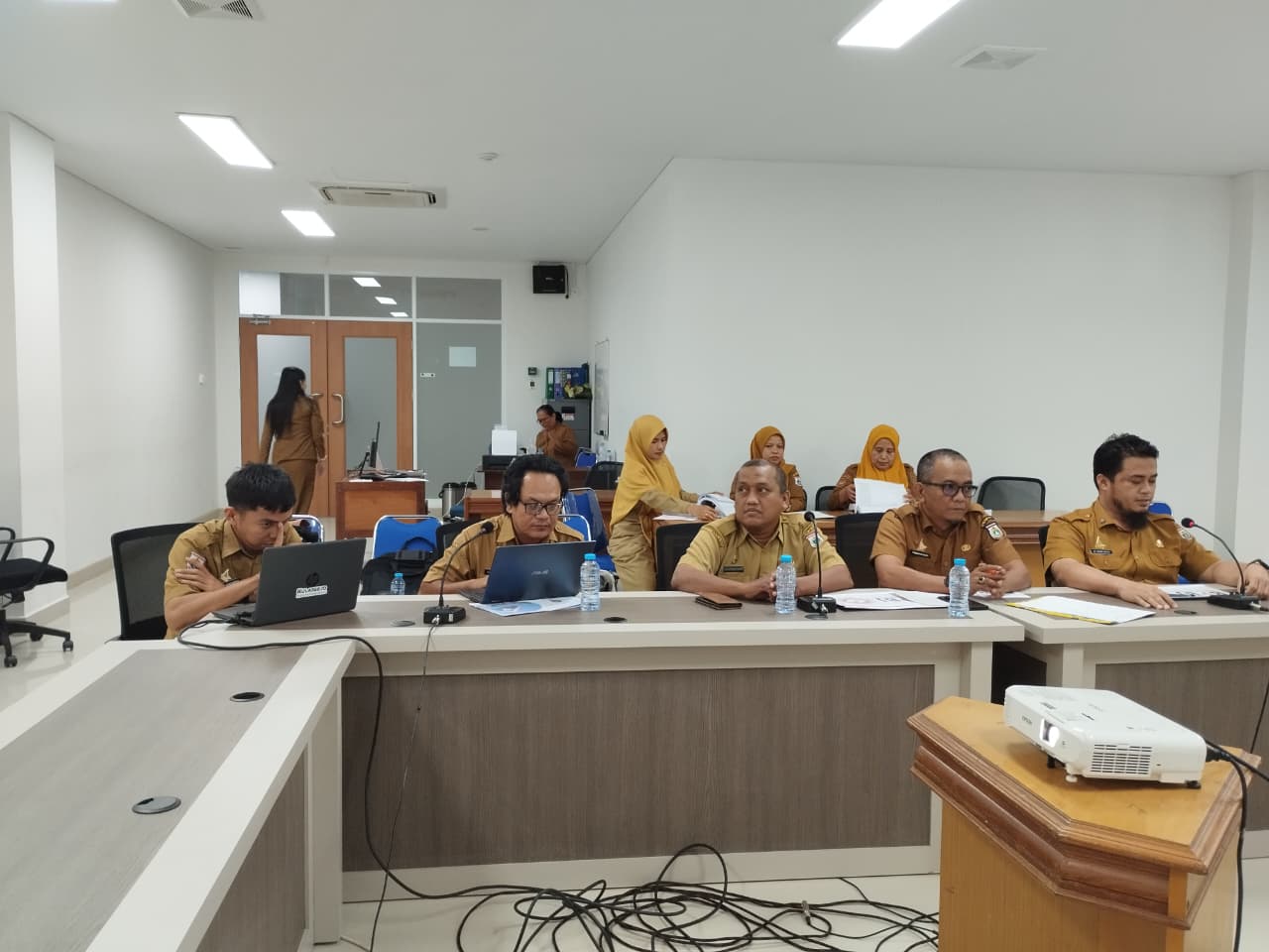 Biro PBJ Paparkan Capaian Kinerja 2025 dalam Forum LKPJ Gubernur Sulbar