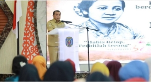Agus Haris: Perempuan Harus Adaptif dan Jadi Motor Ekonomi Kerakyatan