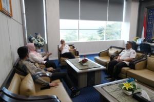 Pimpinan DPRD Sulbar Silaturahmi dengan Gubernur, Perkuat Sinergi dan Dukung Program Pusat