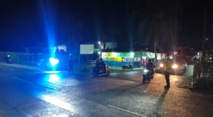 Jamin Arus Lalu Lintas Malam Hari Lancar, Pelresta Mamuju Hadir di Titik Rawan Kemacetan Kota Mamuju