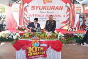 HUT ke-10 Polda Sulbar, Suhardi Duka Tekankan Pentingnya Kemitraan Polisi dan Pemerintah